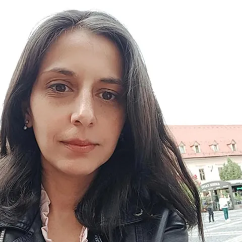 Adina Tătaru